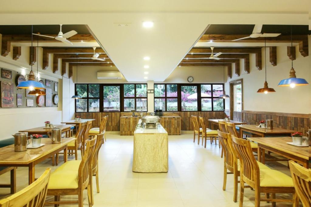 Lake View Resort Lonavala Exteriér fotografie